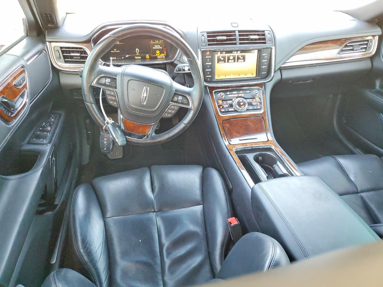 2018 LINCOLN Continental
