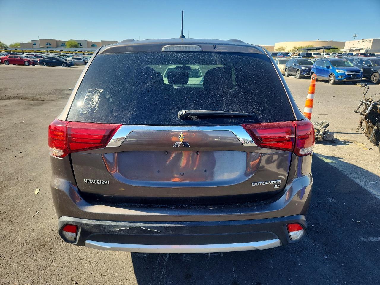 2016 MITSUBISHI outlander