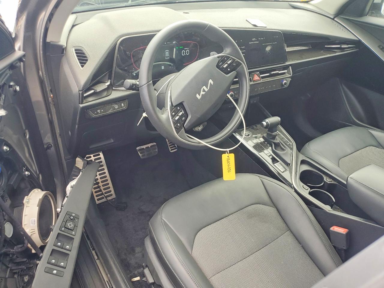 2025 KIA Niro