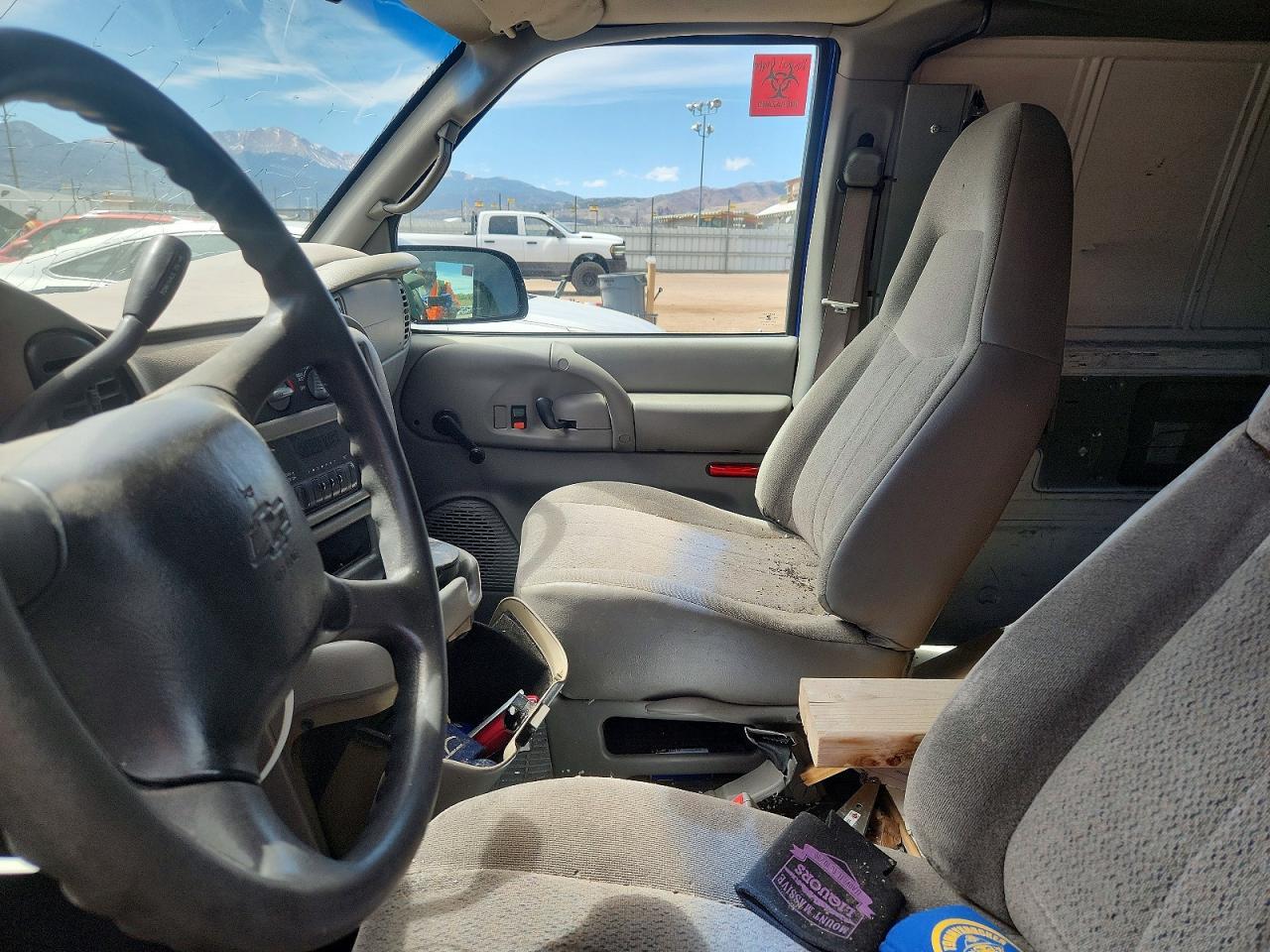 2004 CHEVROLET Astro