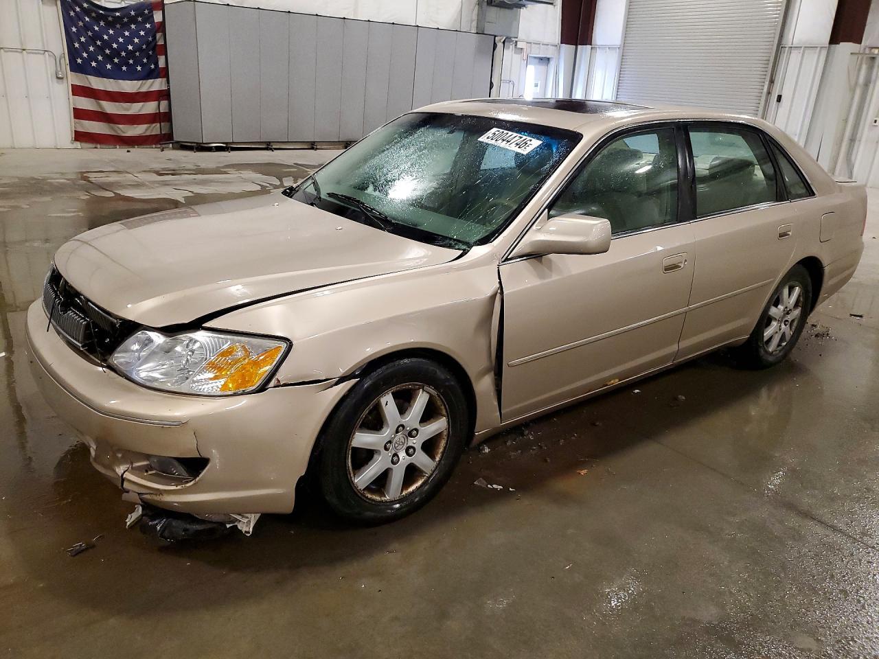 2000 TOYOTA Avalon