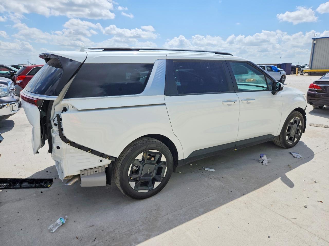 2026 KIA Carnival