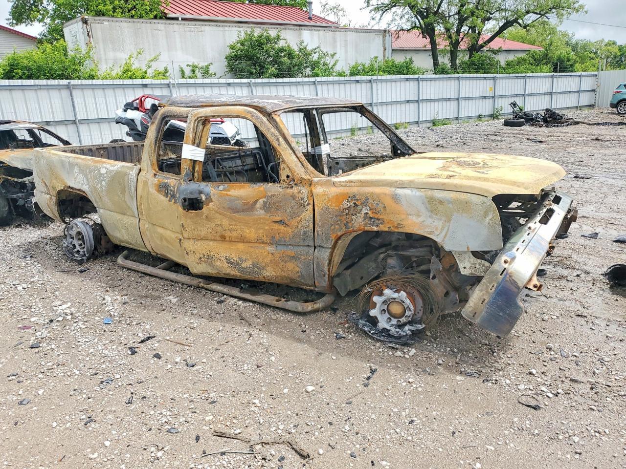 2004 CHEVROLET Silverado 2500