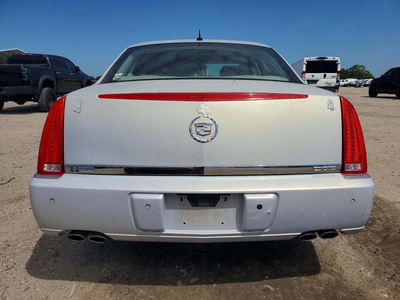 2007 CADILLAC DTS