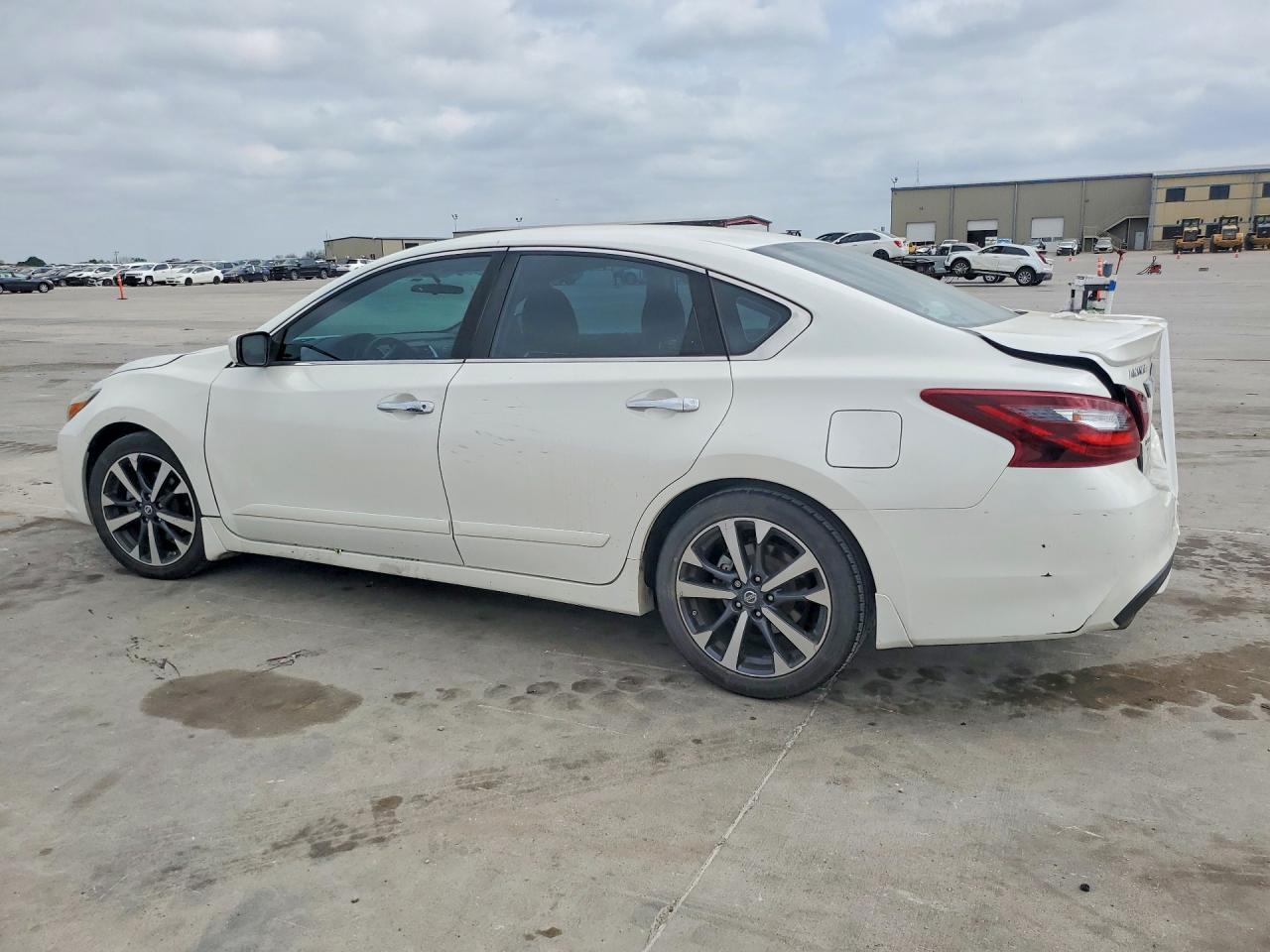 2017 NISSAN ALTIMA