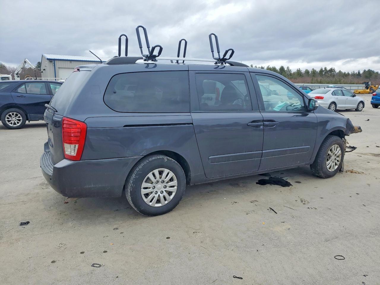 2014 KIA SEDONA