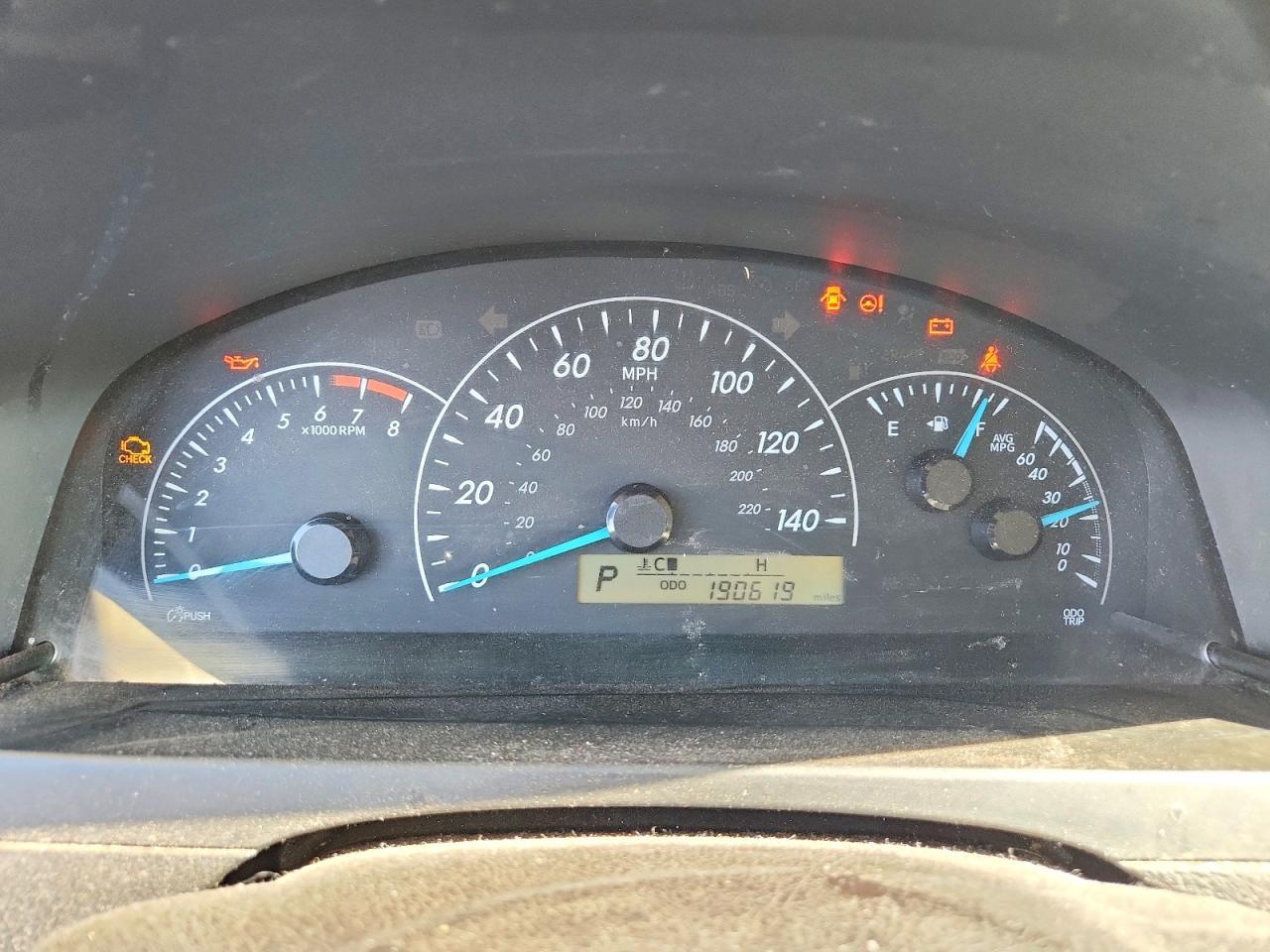 2014 TOYOTA CAMRY