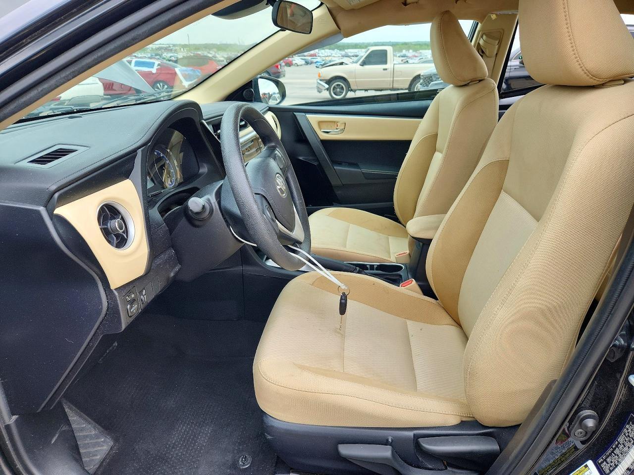 2017 TOYOTA COROLLA