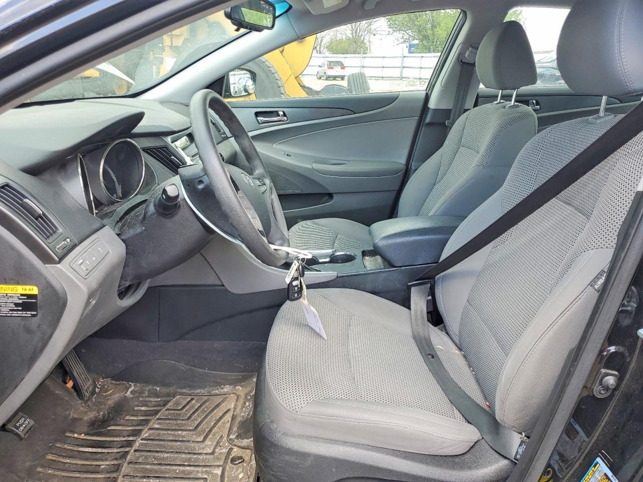 2012 HYUNDAI SONATA