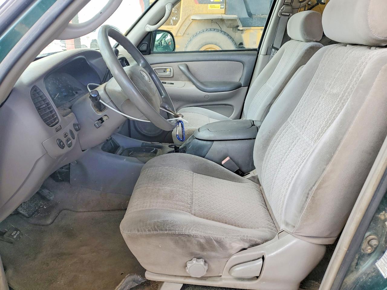 2004 TOYOTA TUNDRA