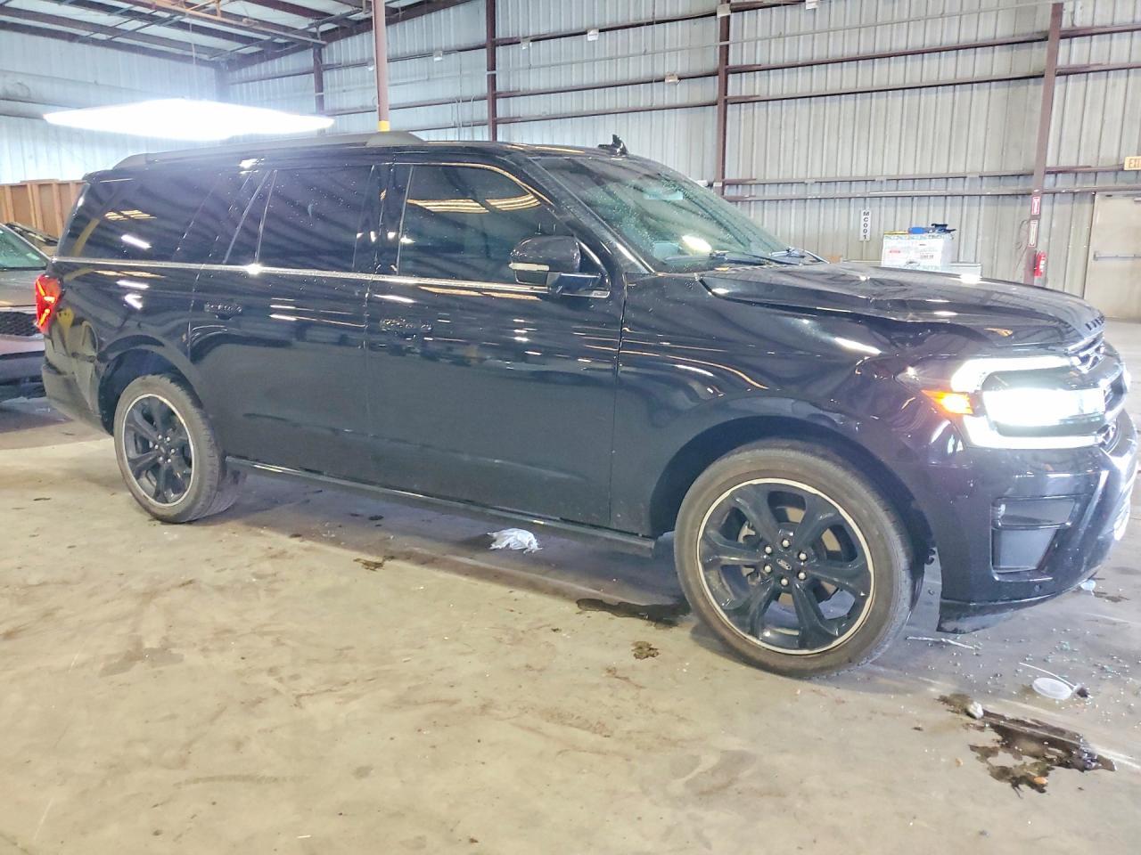 2023 FORD Expedition