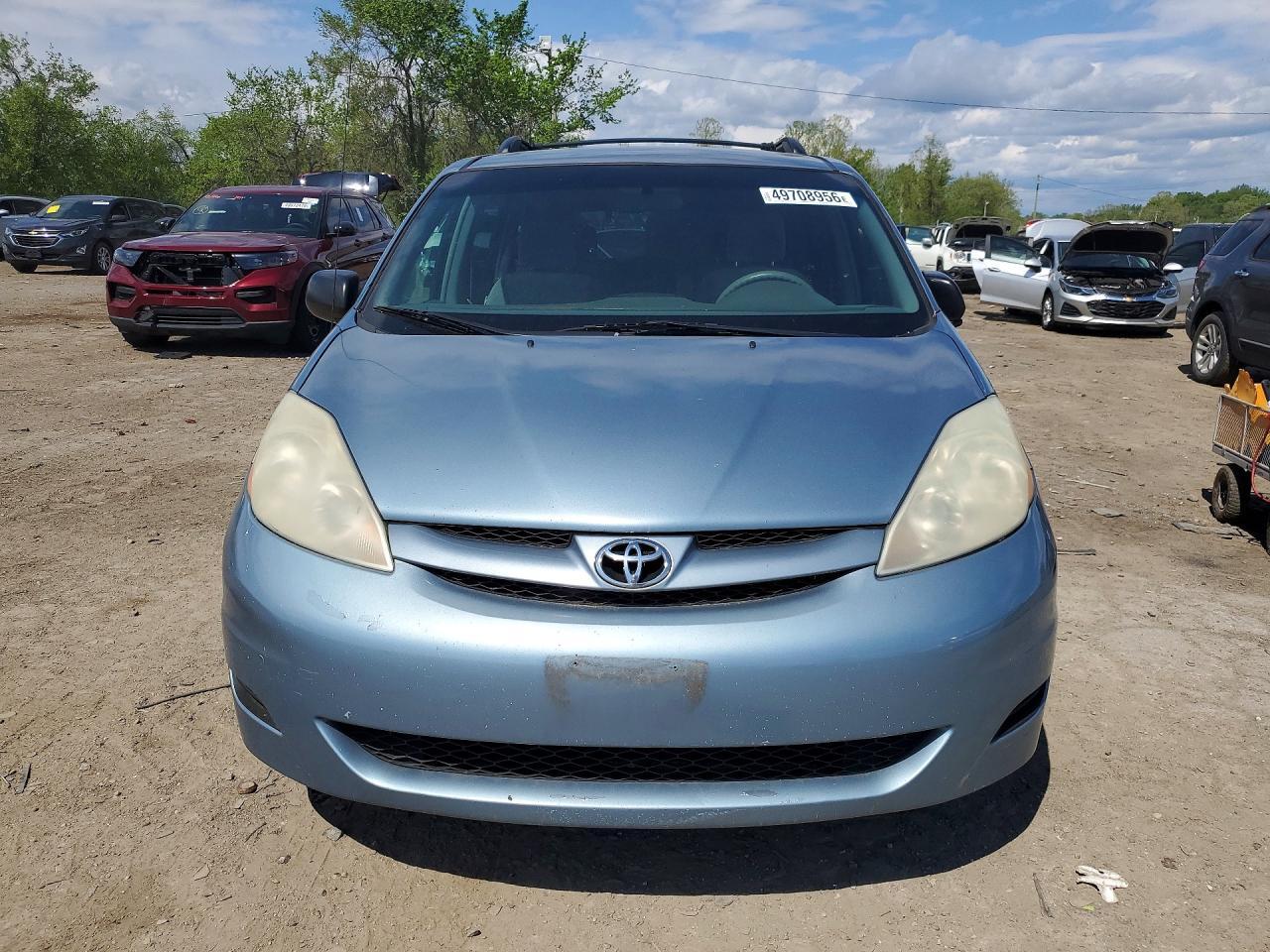 2007 TOYOTA SIENNA