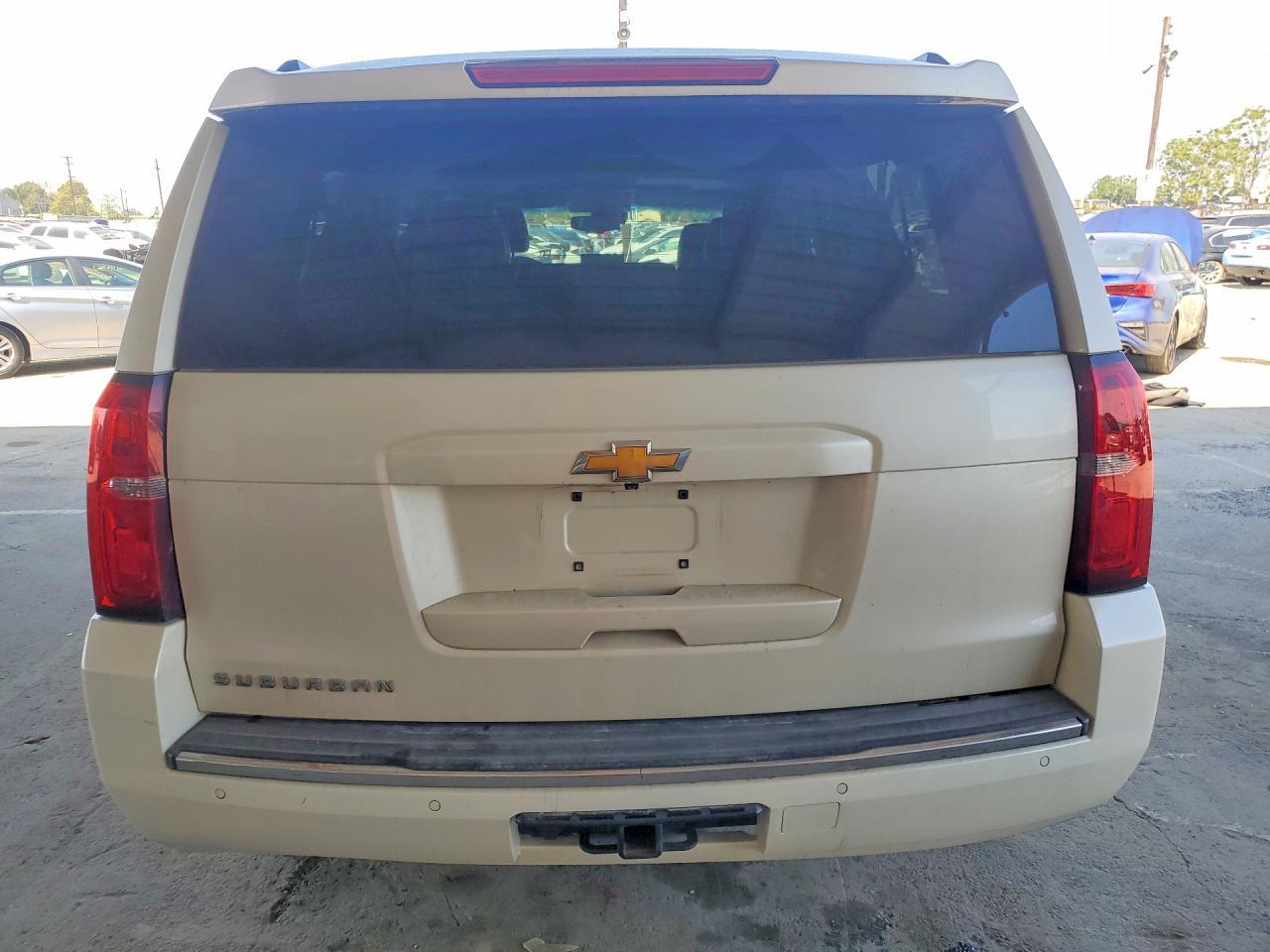 2015 CHEVROLET Suburban