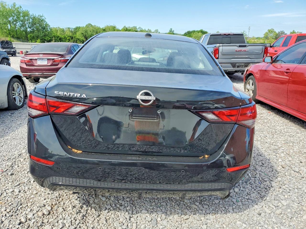 2025 NISSAN SENTRA