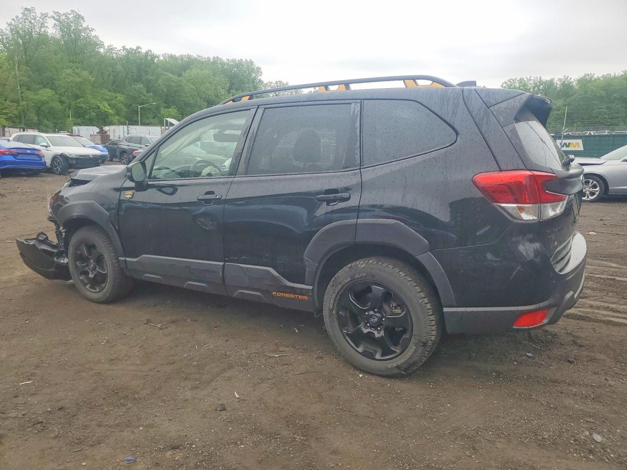 2023 SUBARU FORESTER