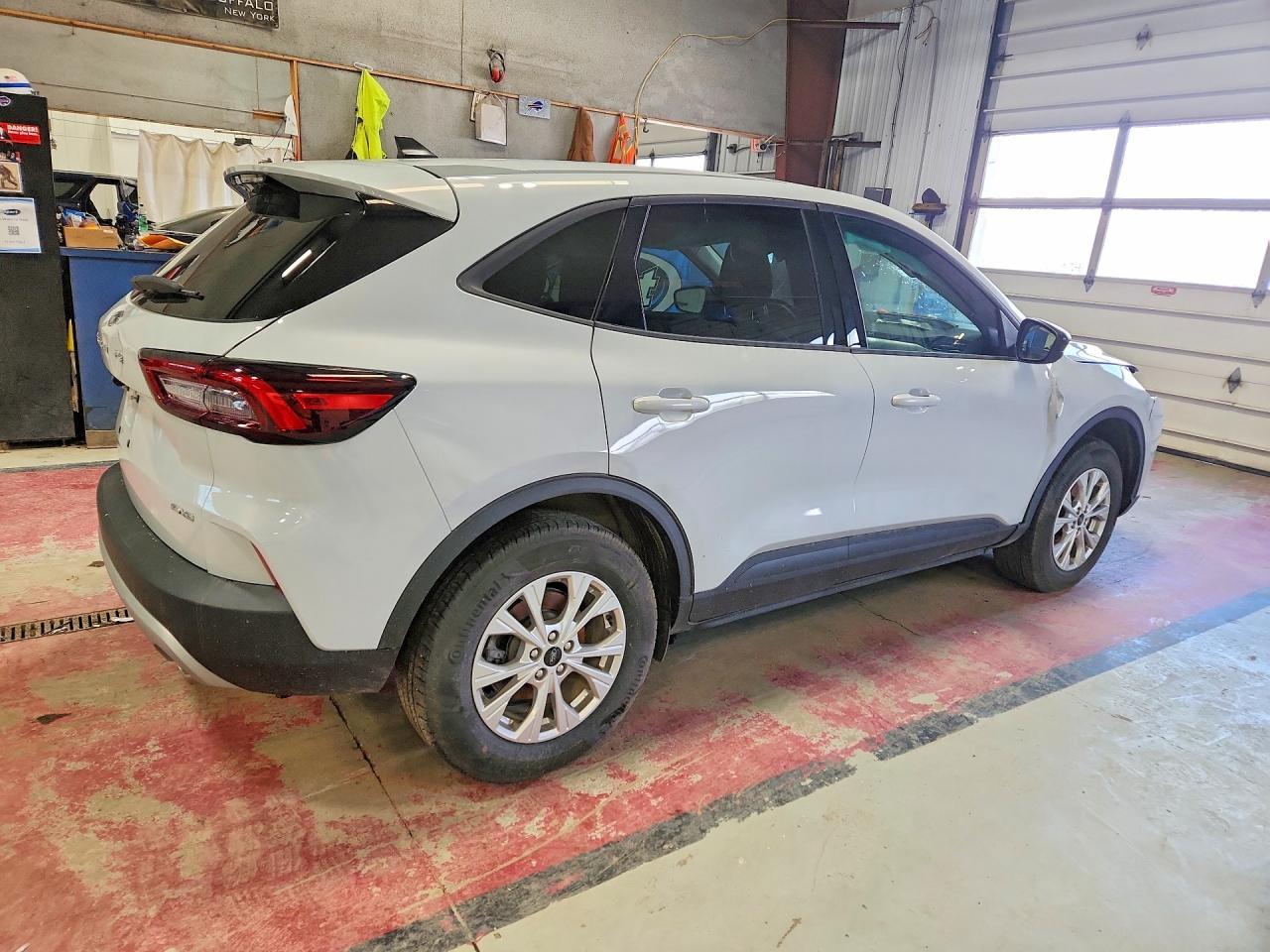 2025 FORD ESCAPE