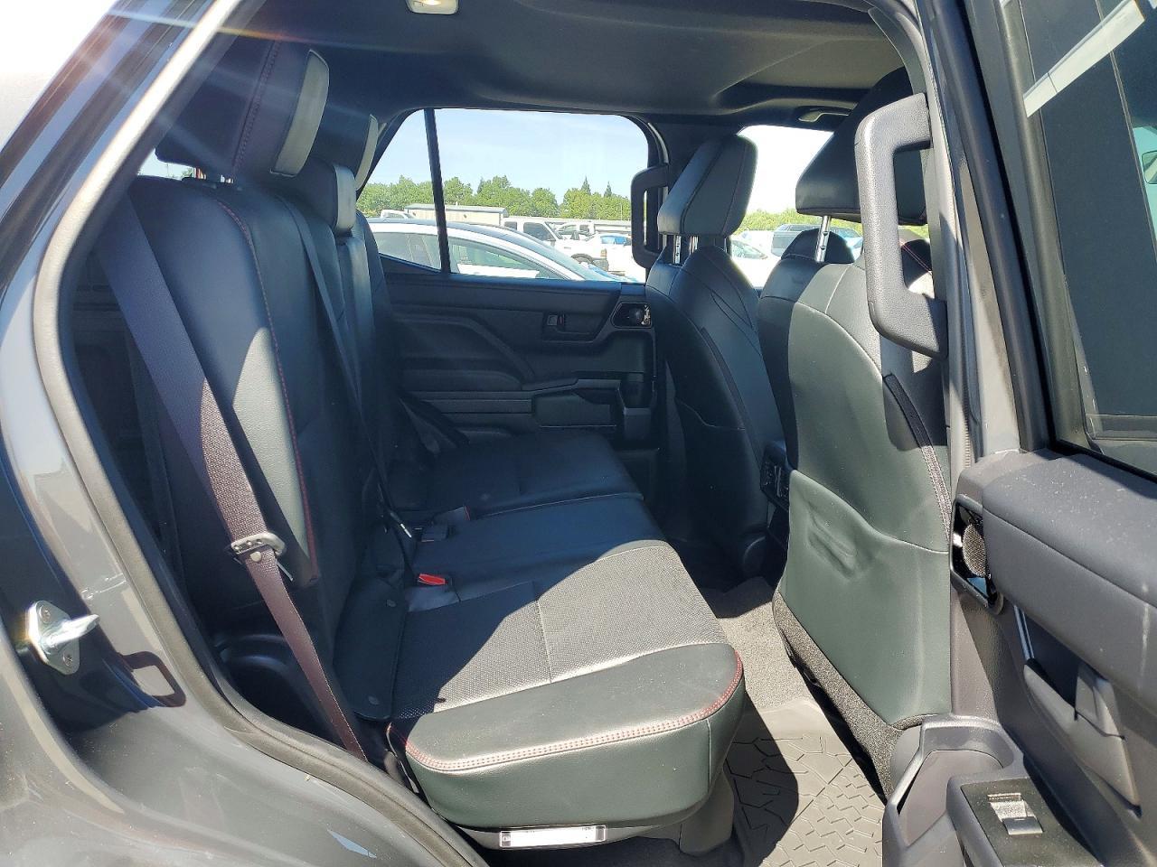 2025 TOYOTA 4Runner