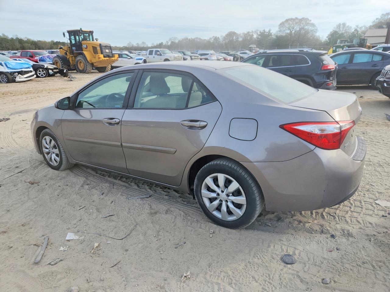2015 TOYOTA COROLLA