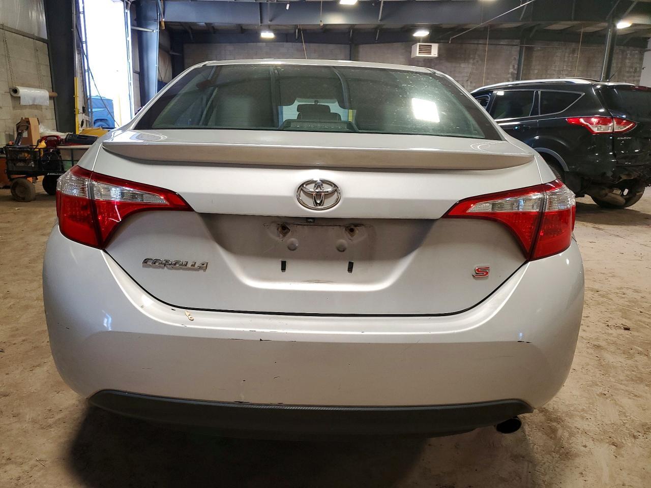 2016 TOYOTA COROLLA