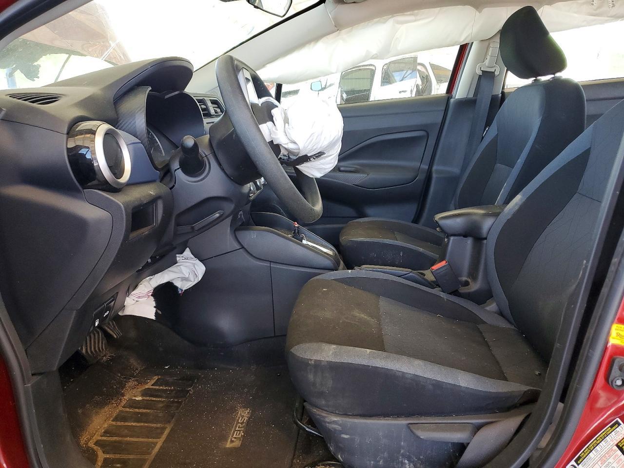 2024 NISSAN VERSA