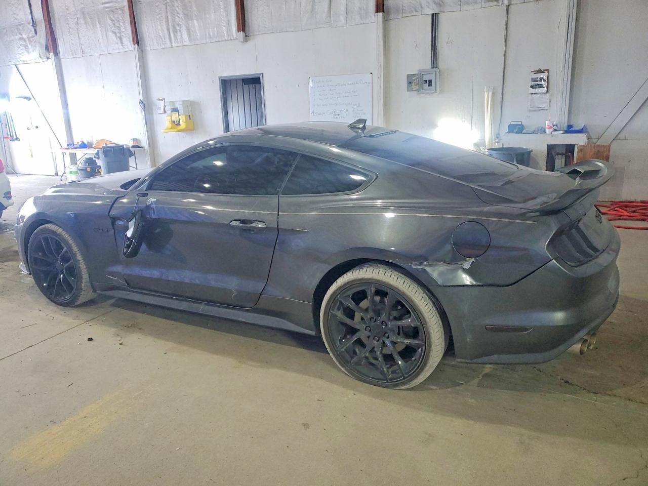 2020 FORD MUSTANG