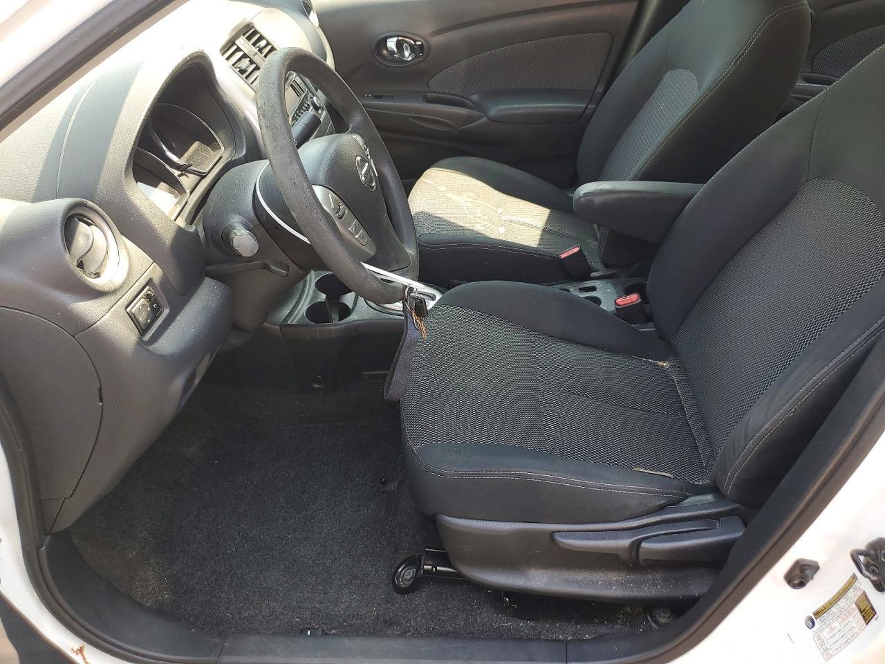 2016 NISSAN VERSA