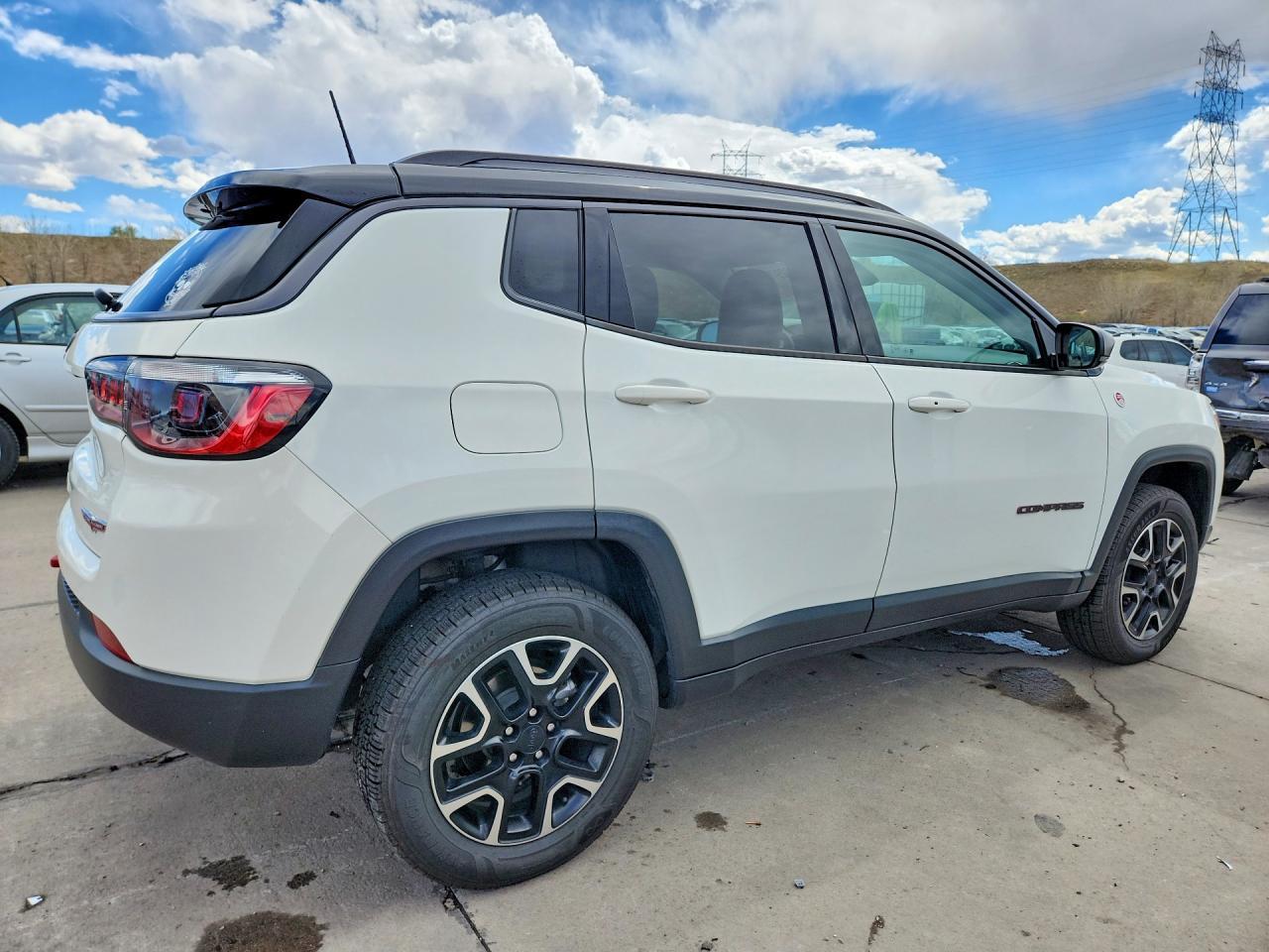 2020 JEEP Compass