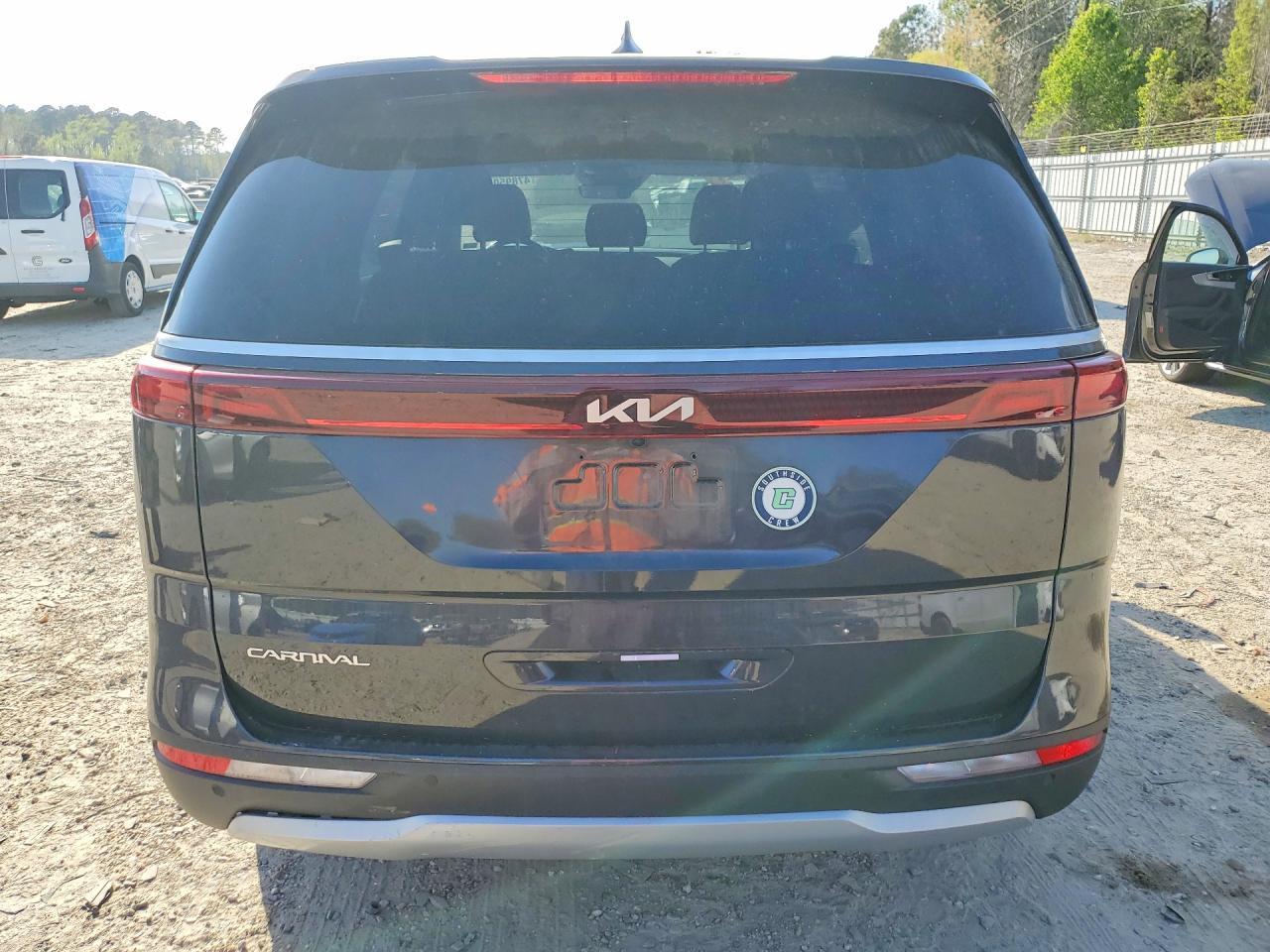 2024 KIA Carnival