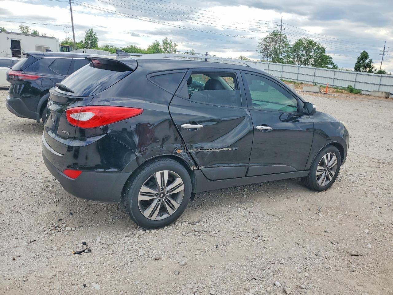 2015 HYUNDAI TUCSON
