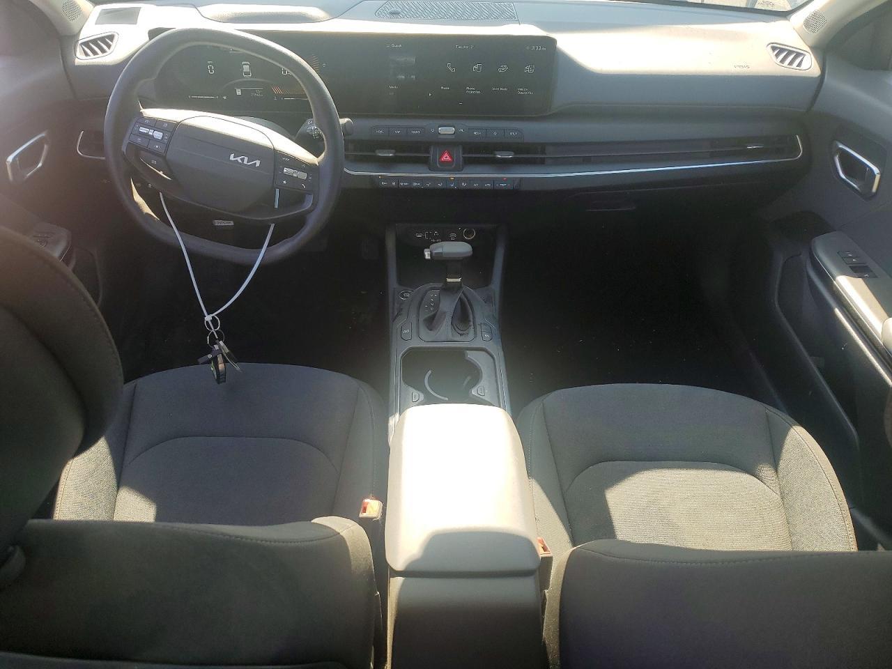 2025 KIA K4