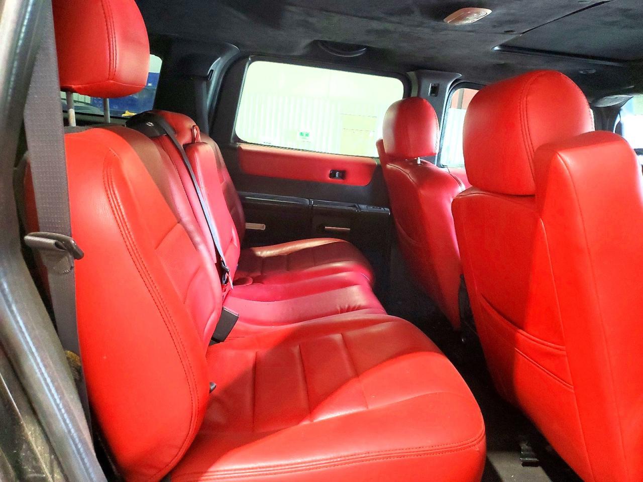 2004 HUMMER H2