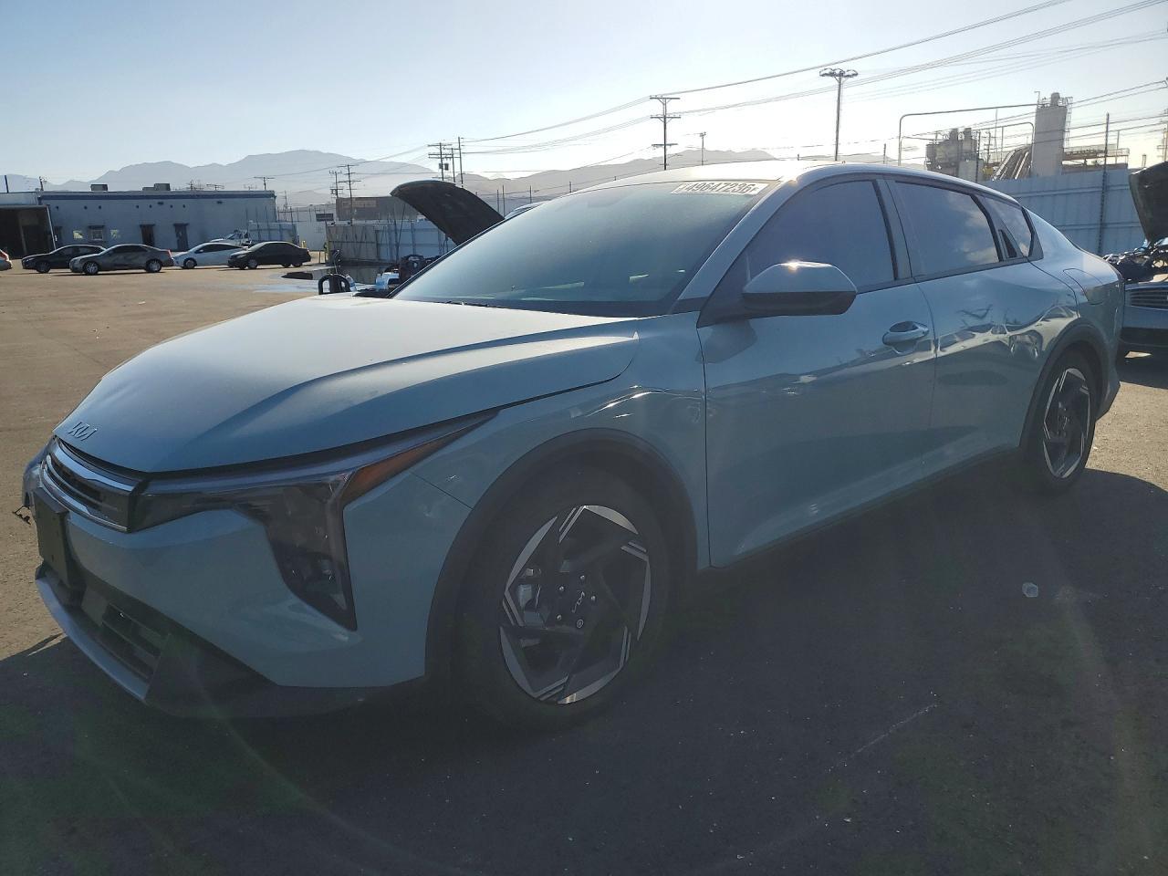 2025 KIA K4