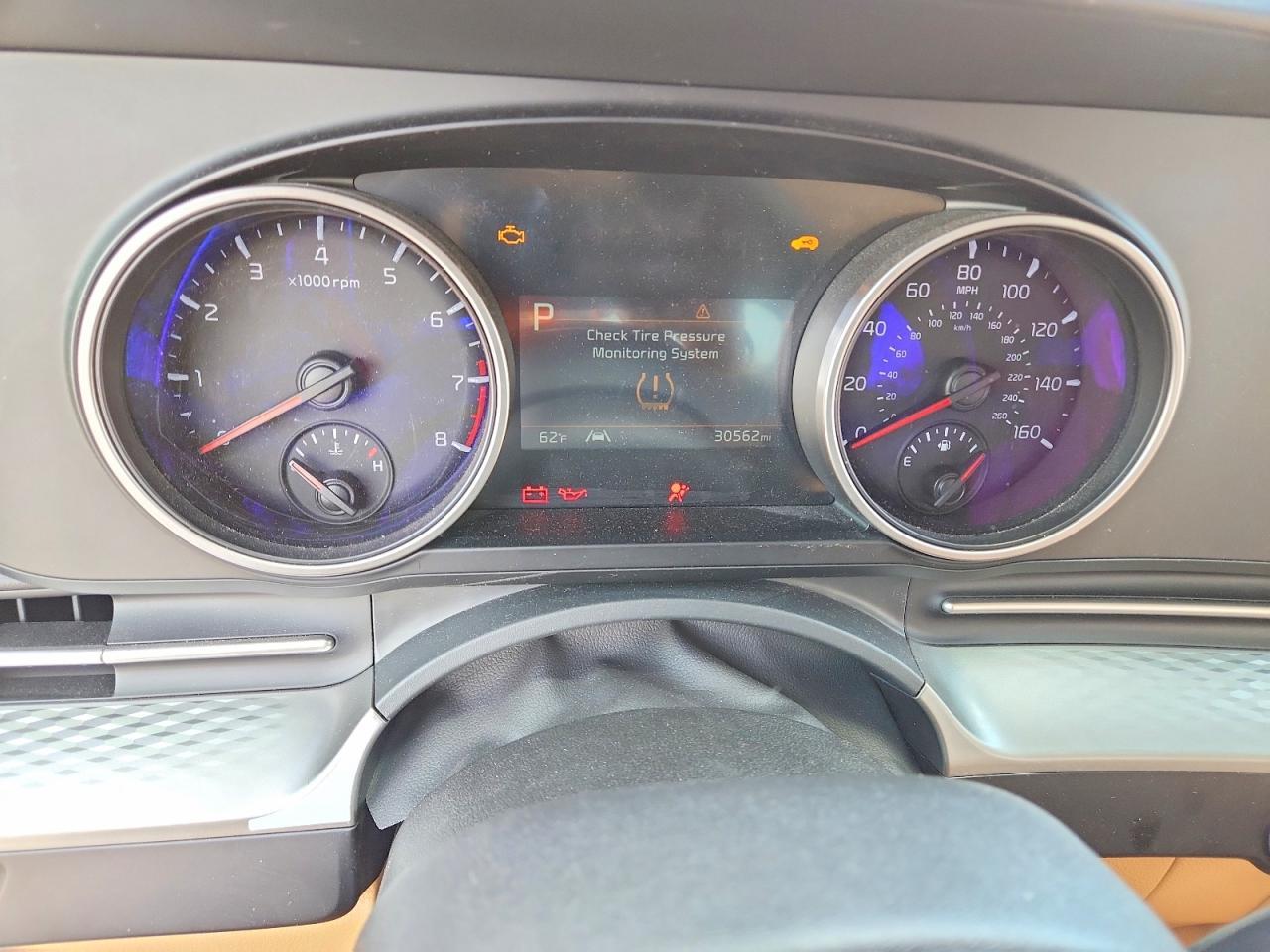 2024 KIA Carnival