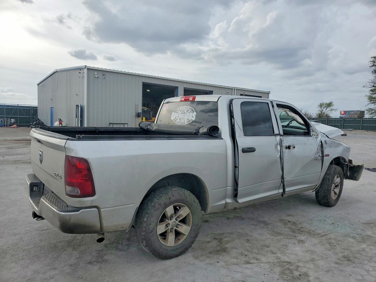 2016 RAM 1500