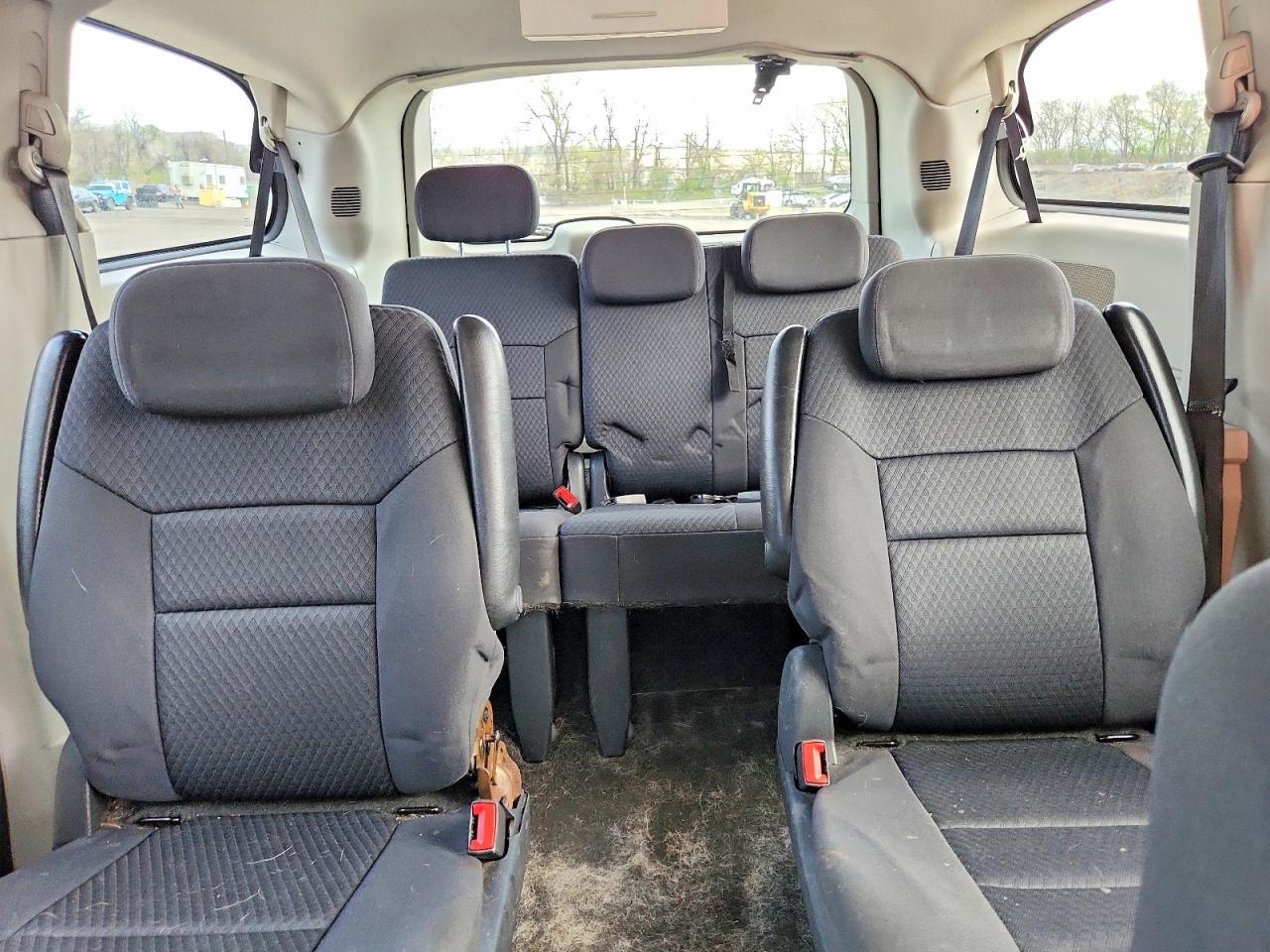 2010 DODGE CARAVAN