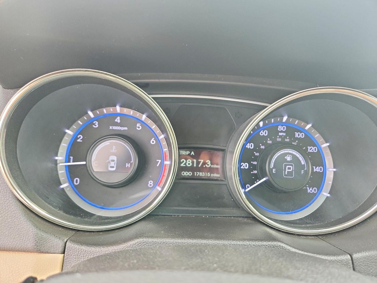 2013 HYUNDAI SONATA