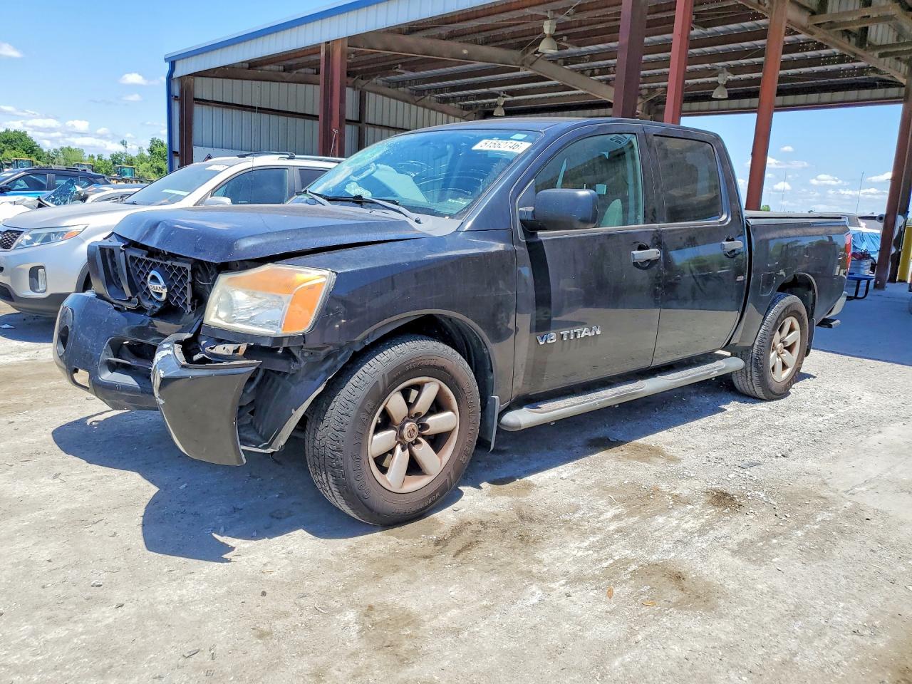 2012 NISSAN Titan