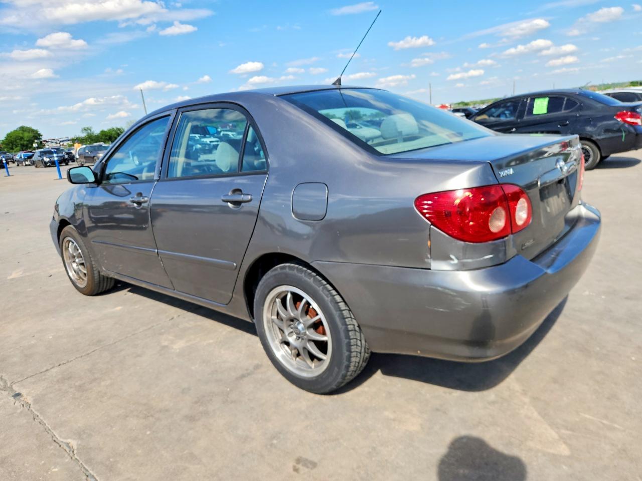 2005 TOYOTA COROLLA