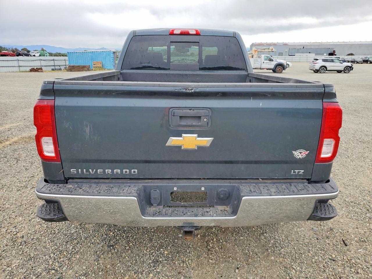 2018 CHEVROLET Silverado