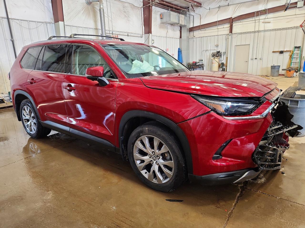 2024 TOYOTA HIGHLANDER