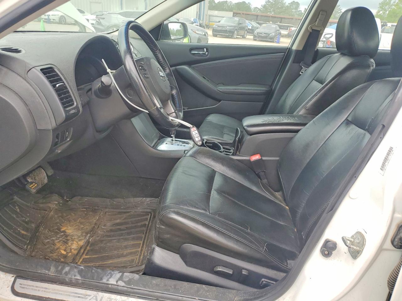 2011 NISSAN ALTIMA