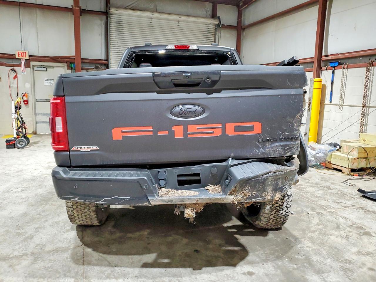 2022 FORD F-150 Lightning