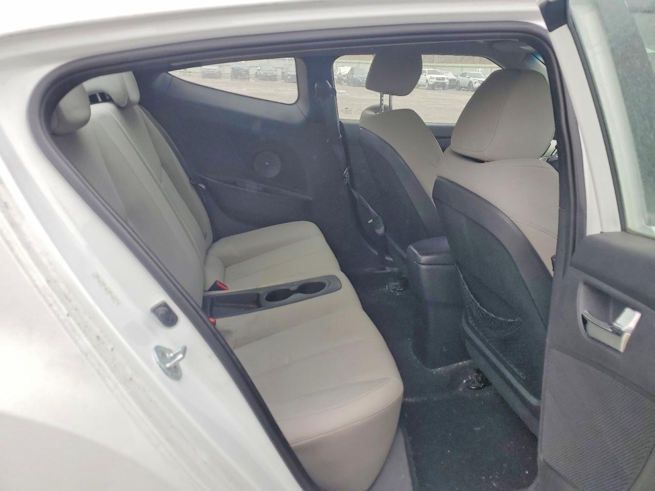 2013 HYUNDAI VELOSTER