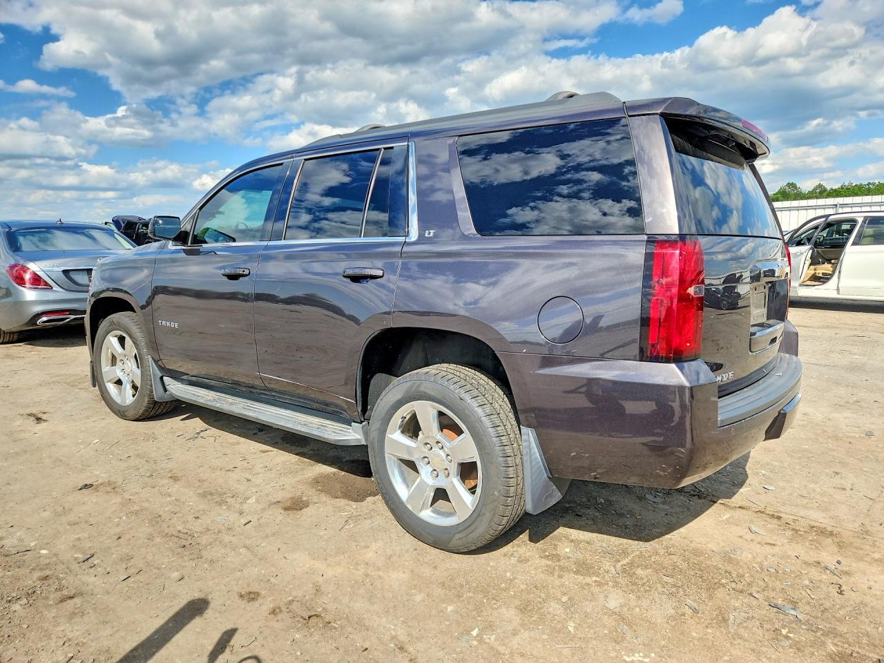 2016 CHEVROLET Tahoe