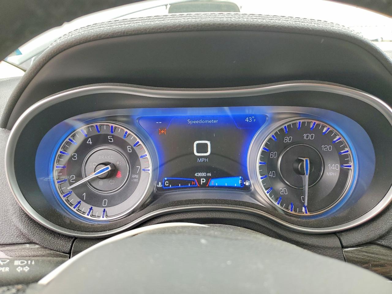 2022 CHRYSLER 300