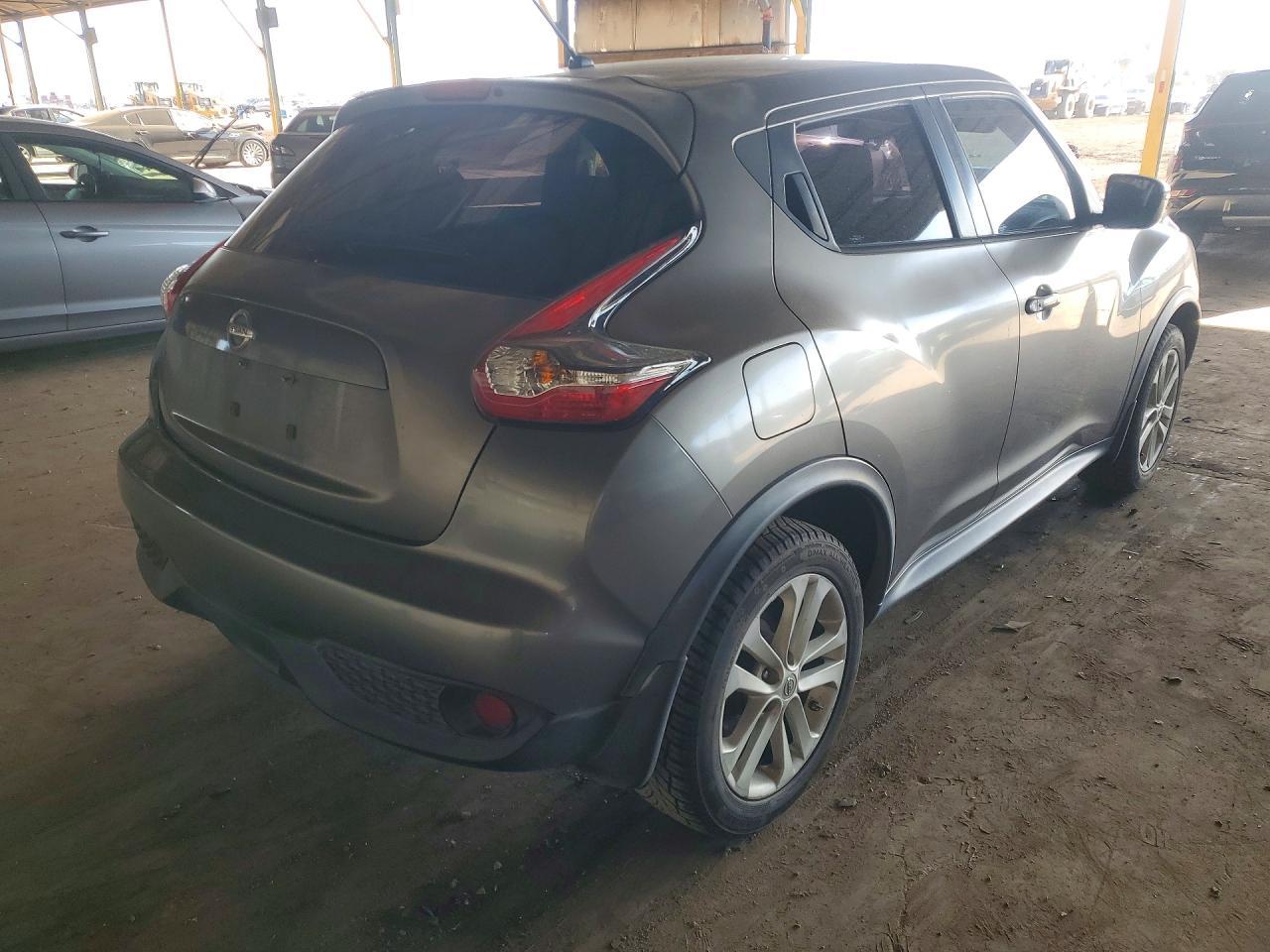 2015 NISSAN Juke