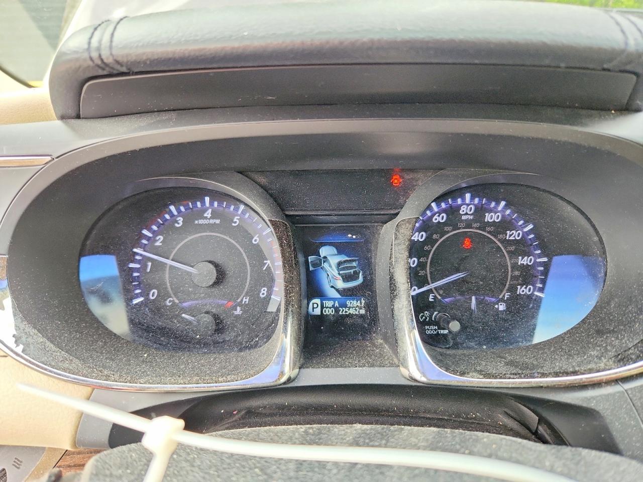 2013 TOYOTA Avalon