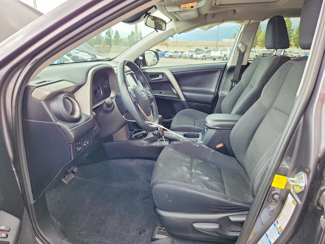 2017 TOYOTA RAV4