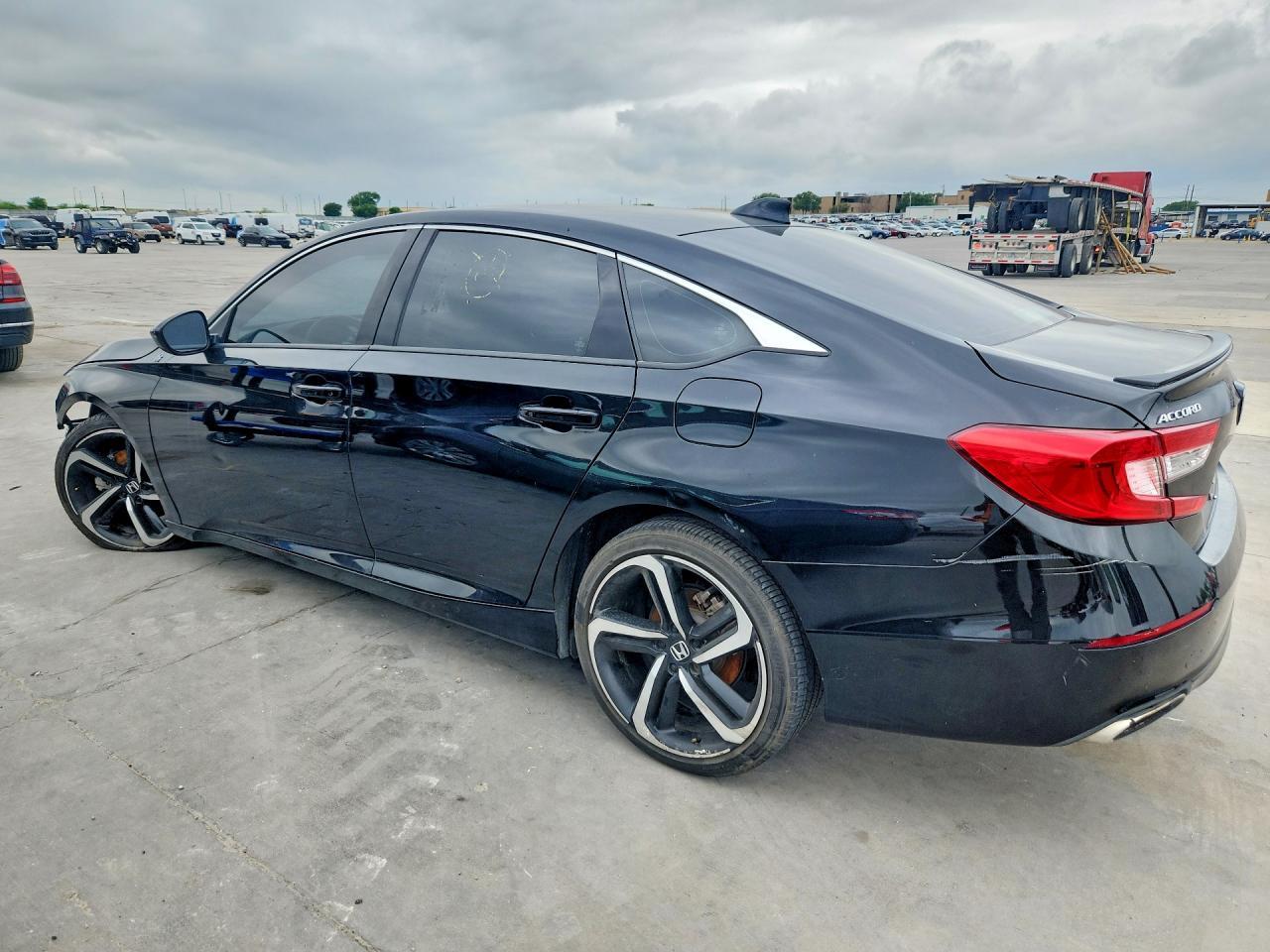 2021 HONDA ACCORD