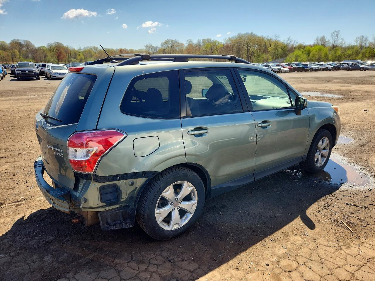 2015 SUBARU FORESTER